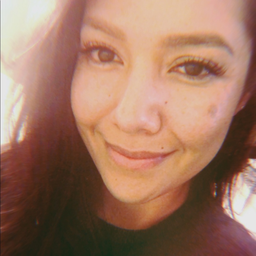 Meet your Posher, Jessica